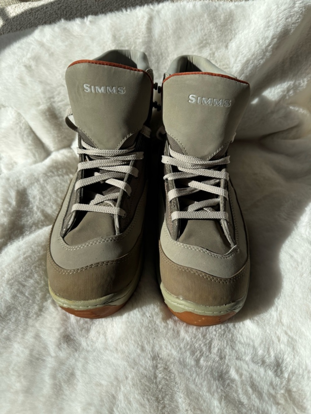 Simms Men's Taupe and Brown Wading Fishing Shoe/  Sneakers Size 11